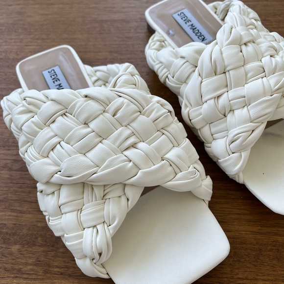 Steve Madden Shoes - Steve Madden Slides